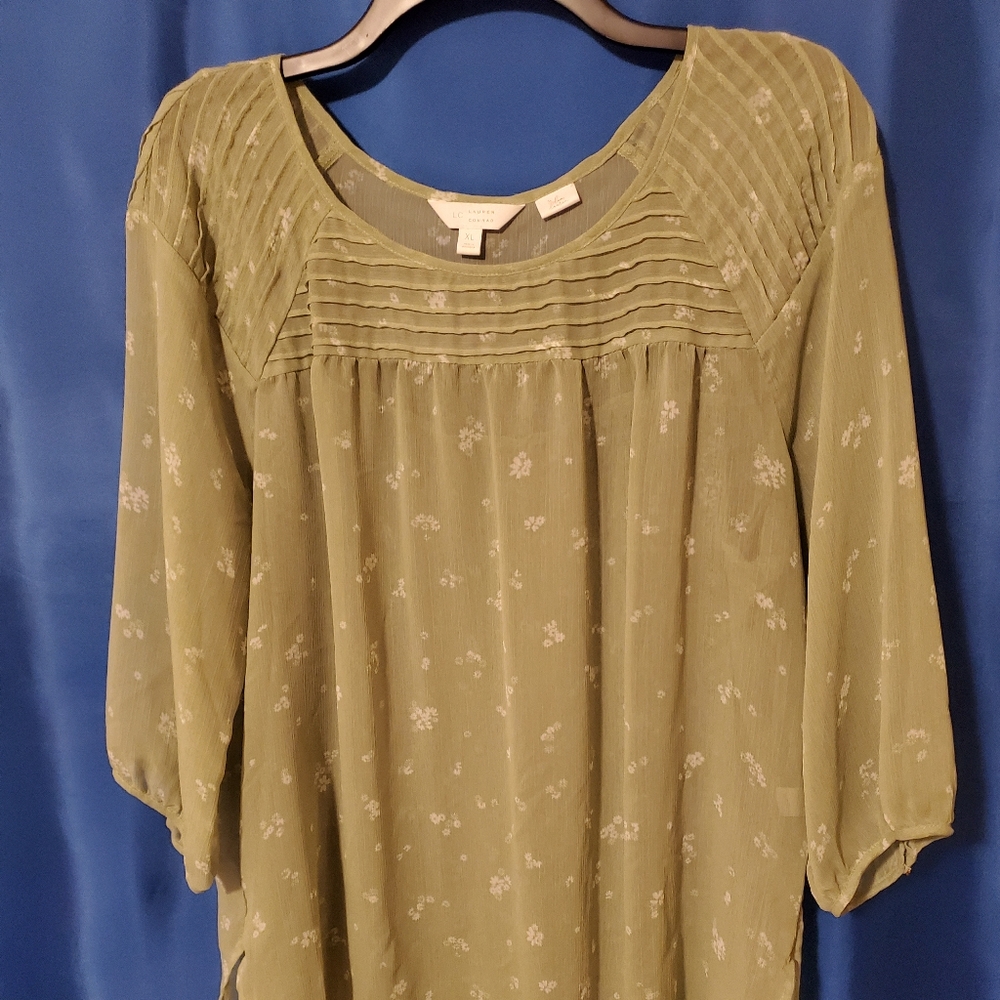 Lauren Conrad XL blouse
